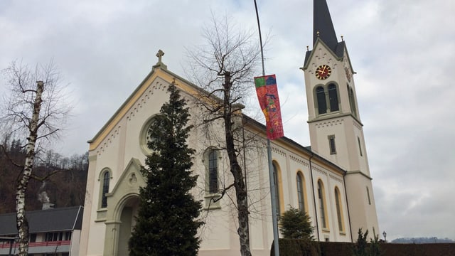 Die Kirche in Menznau ein Jahr nach der Tragödie. Die Kirche in Menznau ein Jahr nach der Tragödie.