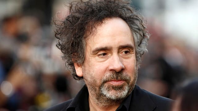 Auf dem Bild ist Tim Burton zu sehen. Auf dem Bild ist Tim Burton zu sehen.