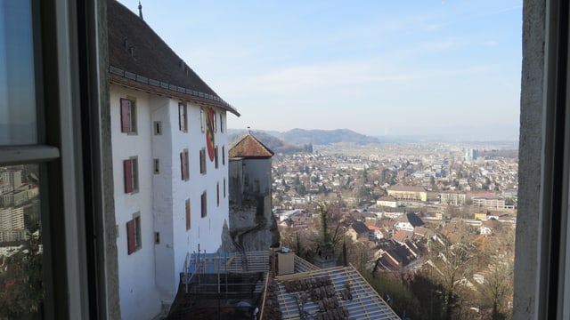 Blick aus dem Fenster der Wohnung Blick aus dem Fenster der Wohnung