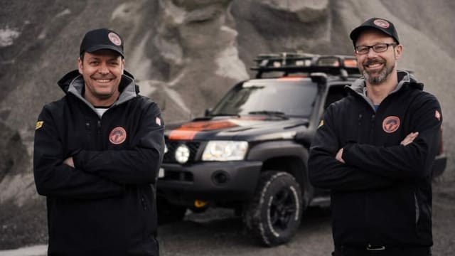 Remo Hosig (dretg) e sies navigatur Stefan Honegger. Remo Hosig (dretg) e sies navigatur Stefan Honegger.