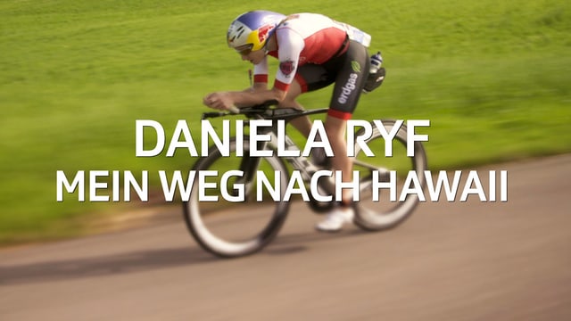Frau auf Rennvelo. Frau auf Rennvelo.