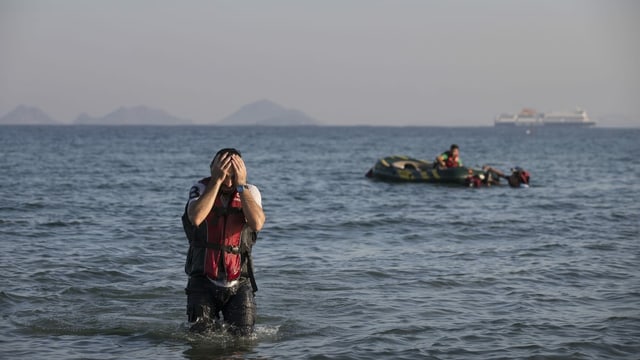 Flüchtlinge erreichen Kos Flüchtlinge erreichen Kos