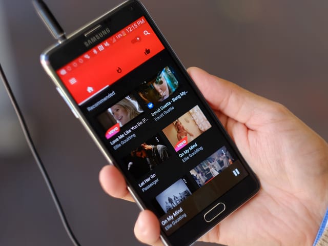 Handybildschirm mit Youtube
