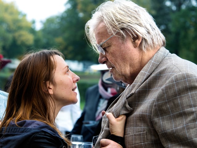 Ein Filmstill aus «Die Welt der Wunderlichs». Ein Filmstill aus «Die Welt der Wunderlichs».