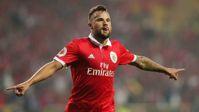 Haris Seferovic. Haris Seferovic.