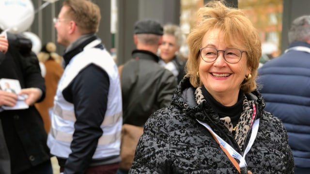 FDP-Politikerin Barbara Angelsberger lacht. FDP-Politikerin Barbara Angelsberger lacht.