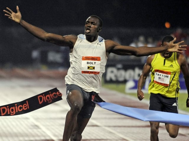 Usain Bolt bei seinem ersten Weltrekord am 31. Mai 2008. Usain Bolt bei seinem ersten Weltrekord am 31. Mai 2008.