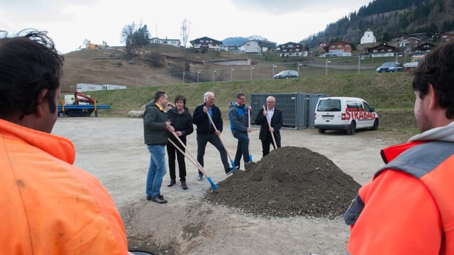 Emprima bagiliada Ressort Catrina a Mustér.