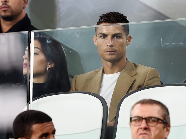 Der gesperrte Cristiano Ronaldo. Der gesperrte Cristiano Ronaldo.
