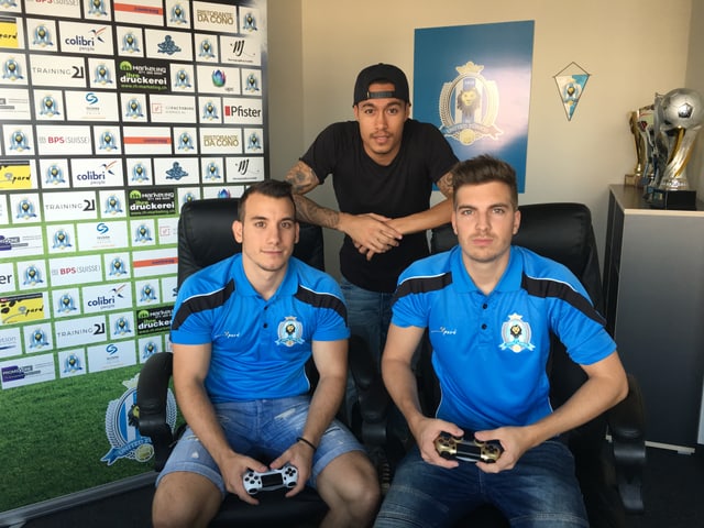 Die zwei Spieler Bruno «Brunisco» Bardelas und Sven «HumGun» Humbel Die zwei Spieler Bruno «Brunisco» Bardelas und Sven «HumGun» Humbel