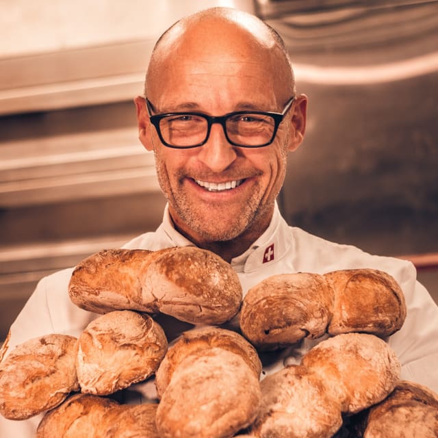Der St. Galler Urs Lichtensteiger macht die besten Bürli der Schweiz. Der St. Galler Urs Lichtensteiger macht die besten Bürli der Schweiz.