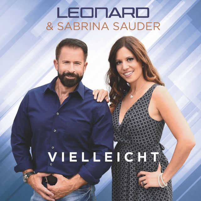 Ein Sänger und eine Sängerin auf dem Cover einer CD. Ein Sänger und eine Sängerin auf dem Cover einer CD.