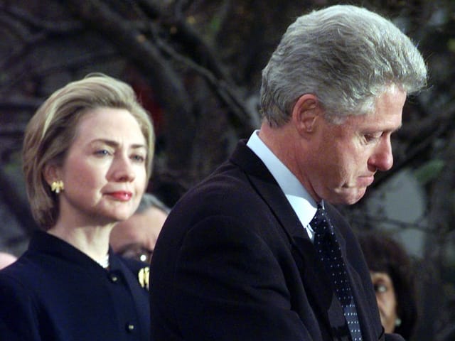 Blll Clinton mit Hillary Clinton 1998 Blll Clinton mit Hillary Clinton 1998