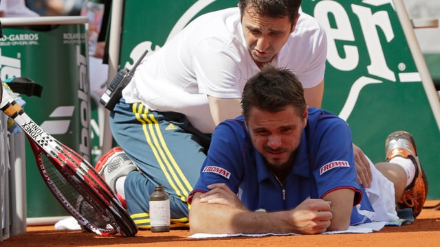 Stanislas Wawrinka musste sich im 2. Satz behandeln lassen. Stanislas Wawrinka musste sich im 2. Satz behandeln lassen.