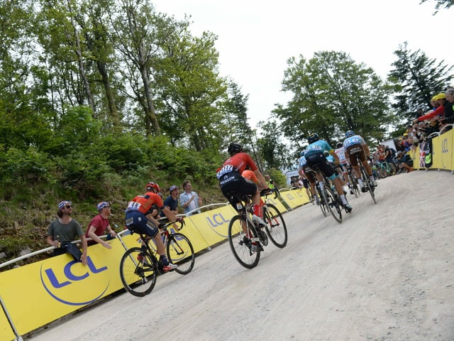 Der Anstieg zur Planche des Belles Filles. Der Anstieg zur Planche des Belles Filles.