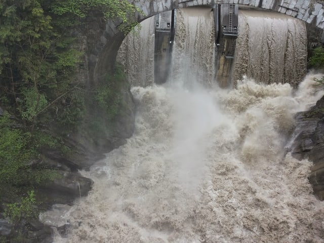 Hochwasser an der Simme, Ort der Aufnahme: Wimmis