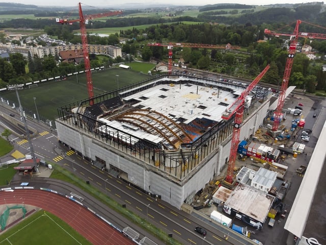 Eine der Baustellen des Schweizer Eishockeys steht in Freiburg. Eine der Baustellen des Schweizer Eishockeys steht in Freiburg.
