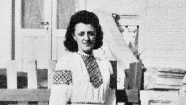 Porträtfoto einer Frau. Porträtfoto einer Frau.