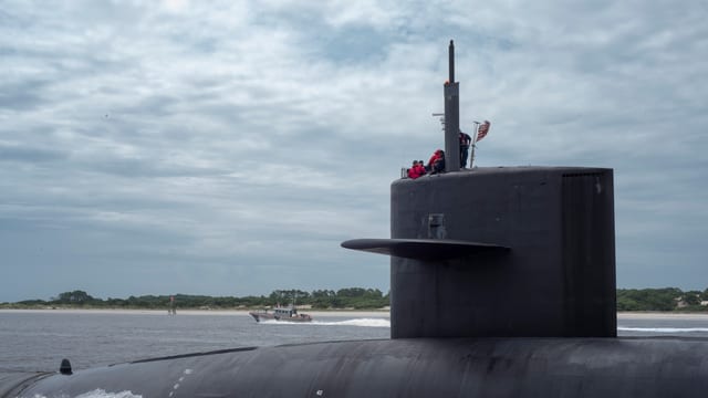 Ein U-Boot, das atomare Sprengkörper transporiert. Ein U-Boot, das atomare Sprengkörper transporiert.