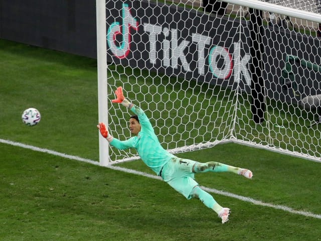 Yann Sommer. Yann Sommer.