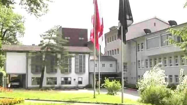 Eingangsbereich des Spitals Laufen. Eingangsbereich des Spitals Laufen.