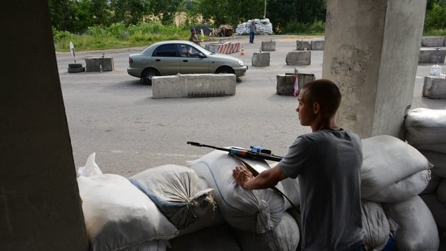 Checkpoint in der Region Lugansk. Checkpoint in der Region Lugansk.