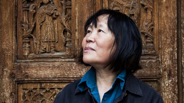 Video «Zhu Xiao-Mei: Bach ist stärker als Mao» abspielen Video «Zhu Xiao-Mei: Bach ist stärker als Mao» abspielen