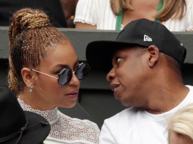 Beyoncé und Jay Z 2016 in Wimbledon. Beyoncé und Jay Z 2016 in Wimbledon.