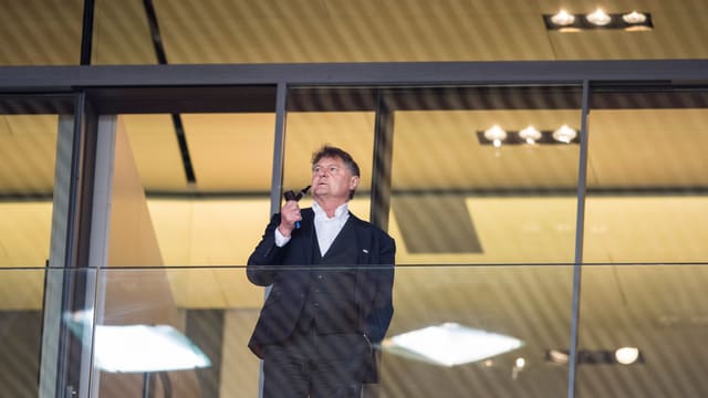 FCZ-Präsident Ancillo Canepa in seiner Loge im Letzigrund. FCZ-Präsident Ancillo Canepa in seiner Loge im Letzigrund.