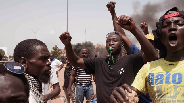 Demonstranten in Burkina Faso Demonstranten in Burkina Faso