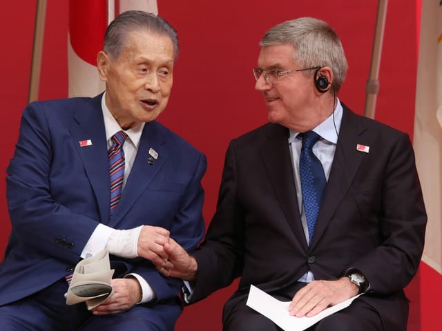 OK-Präsident Yoshiro Mori und IOC-Präsident Thomas Bach. OK-Präsident Yoshiro Mori und IOC-Präsident Thomas Bach.