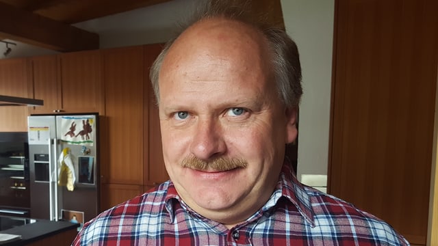 Gian Andrea Bott, il vicepresident actual candiescha per il post da president. Gian Andrea Bott, il vicepresident actual candiescha per il post da president.