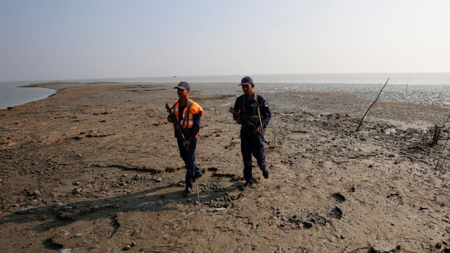 Insel Bashan Char, Soldaten patroullieren Insel Bashan Char, Soldaten patroullieren
