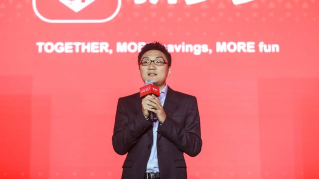 Colin Huang Zheng. Colin Huang Zheng.