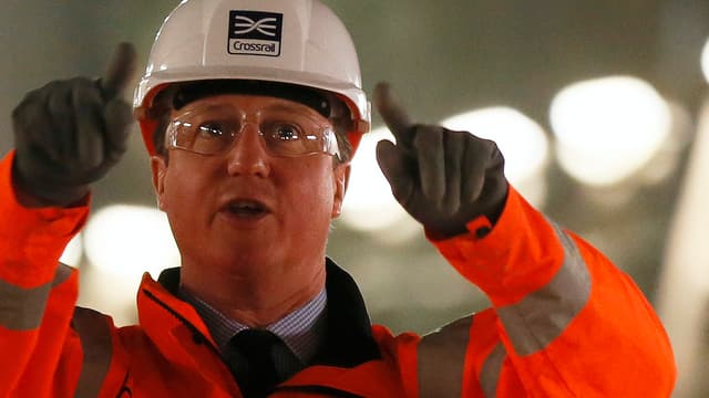 Cameron in Arbeitskleidern. Cameron in Arbeitskleidern.