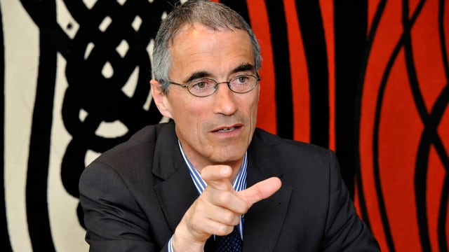 Serge Gaillaird im Porträt. Serge Gaillaird im Porträt.