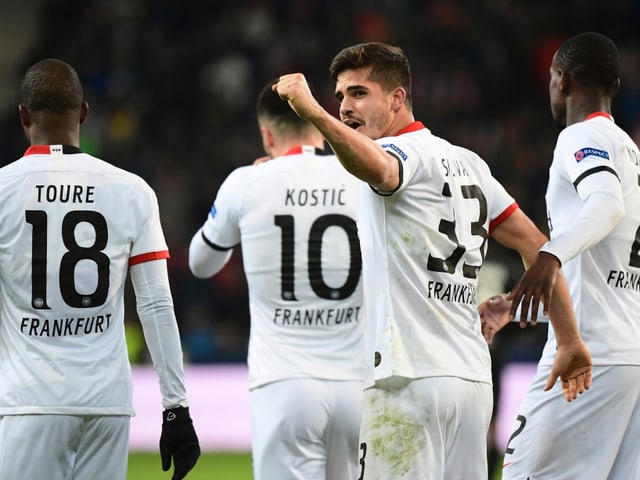 Stürmer André Silva. Stürmer André Silva.