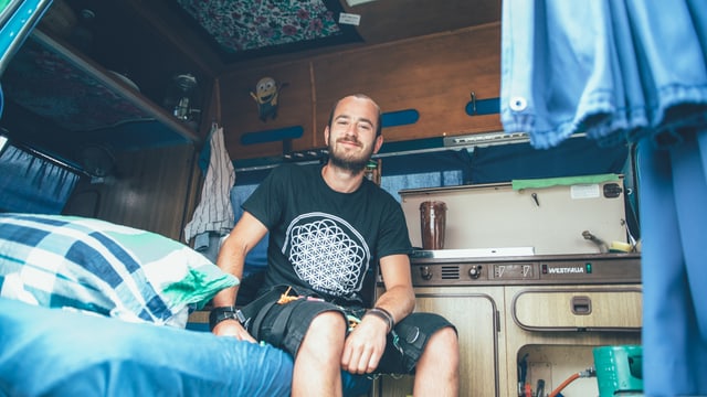 Sämi und sein VW T3. Sämi und sein VW T3.