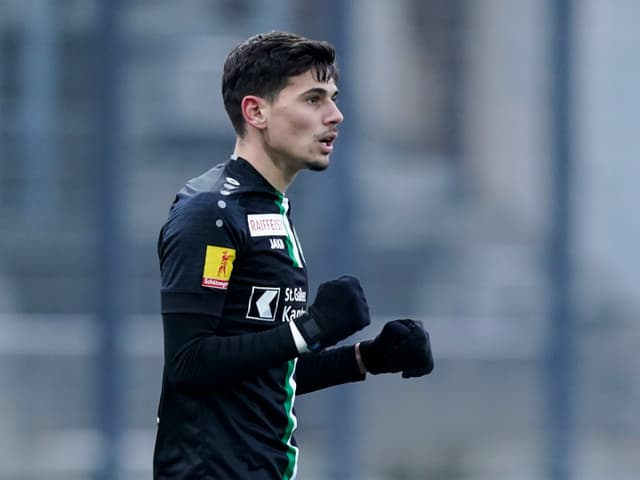 André Ribeiro. André Ribeiro.