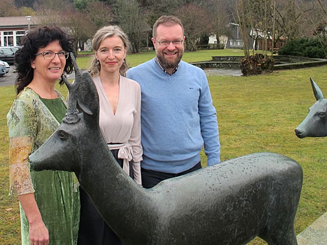 «Persönlich»-Gastgeberin Anita Richner (mitte) mit Markus Meyer und Renate Seitzinger.