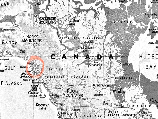 Ein Foto einer Landkarte von Canada mit British Columbia darauf. 