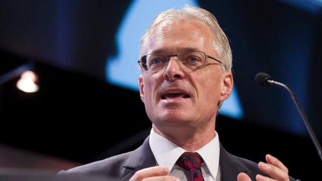 Er ist der Kopf hinter der «Abzocker-Initiative»: Thomas Minder. Nun machen seine Gegner mobil. Er ist der Kopf hinter der «Abzocker-Initiative»: Thomas Minder. Nun machen seine Gegner mobil.