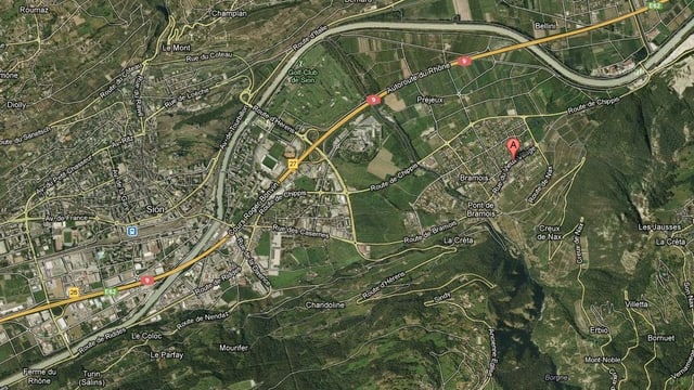 11 Jugendliche machten das Dorf Brämis (Bramois) bei Sitten unsicher. 11 Jugendliche machten das Dorf Brämis (Bramois) bei Sitten unsicher.