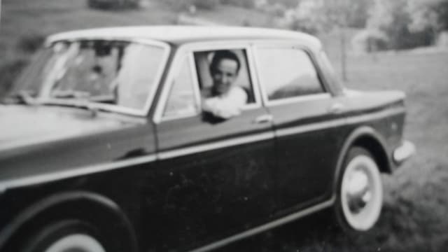 Vater im Auto. Vater im Auto.