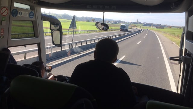 Busfahrt im Mittelland Busfahrt im Mittelland
