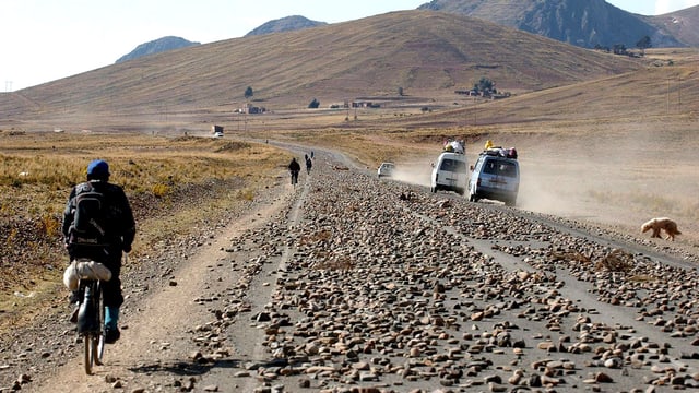 Eine Strasse in Bolivien. Eine Strasse in Bolivien.