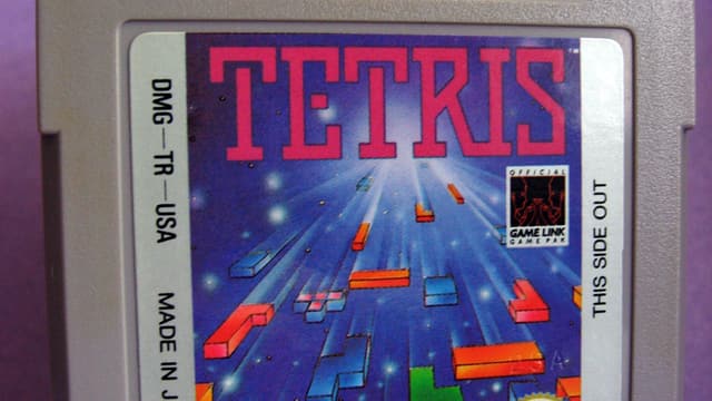 Happy Birthday, Tetris! (SRF 4 News)