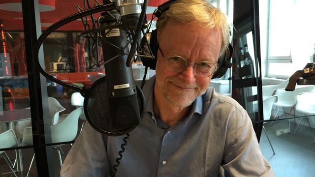 Casper Selg im Radiostudio. Casper Selg im Radiostudio.