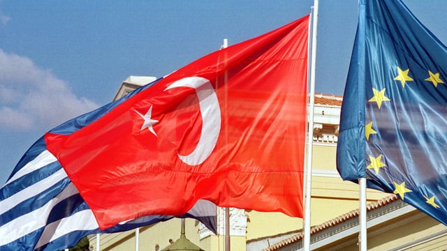 Der Flüchtlingspakt EU-Türkei ist vor dem entscheidenden Gipfel noch nicht in trockenen Tüchern. Der Flüchtlingspakt EU-Türkei ist vor dem entscheidenden Gipfel noch nicht in trockenen Tüchern.