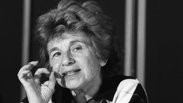 Ruth Westheimer Schwarz Weiss Foto Ruth Westheimer Schwarz Weiss Foto